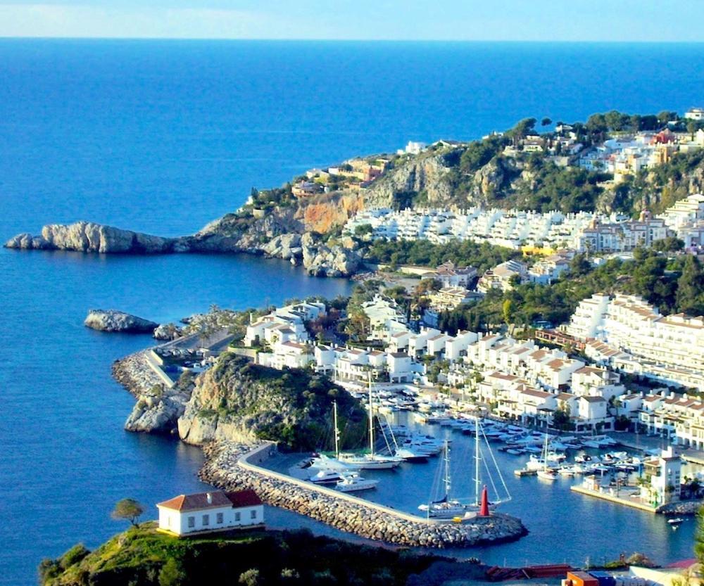 Coral Paradise Apartment With Swimming Pool La Herradura  Buitenkant foto