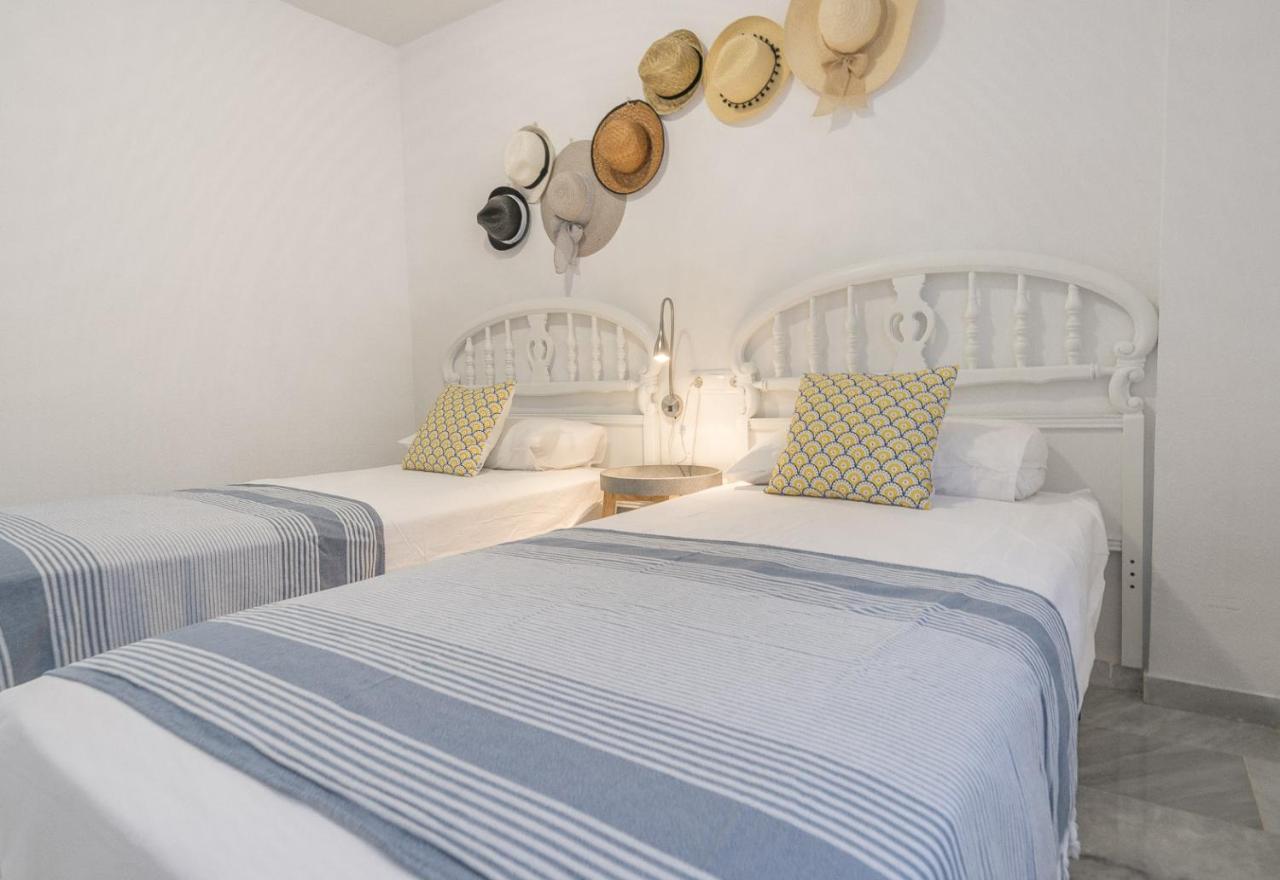 Coral Paradise Apartment With Swimming Pool La Herradura  Buitenkant foto