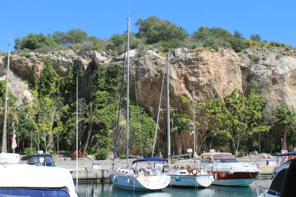 Coral Paradise Apartment With Swimming Pool La Herradura  Buitenkant foto